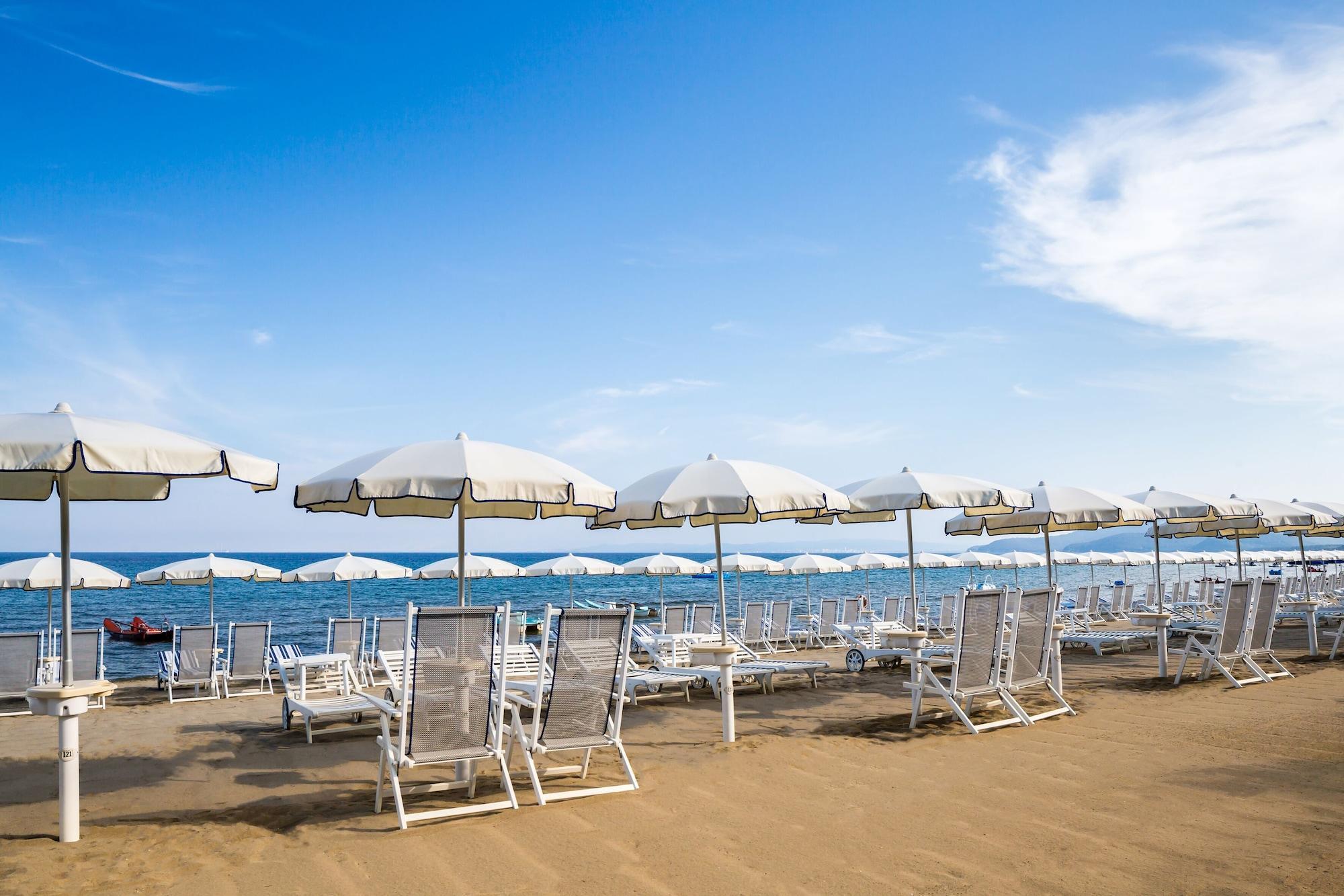 Baglioni Resort Alleluja Punta Ala Exterior photo